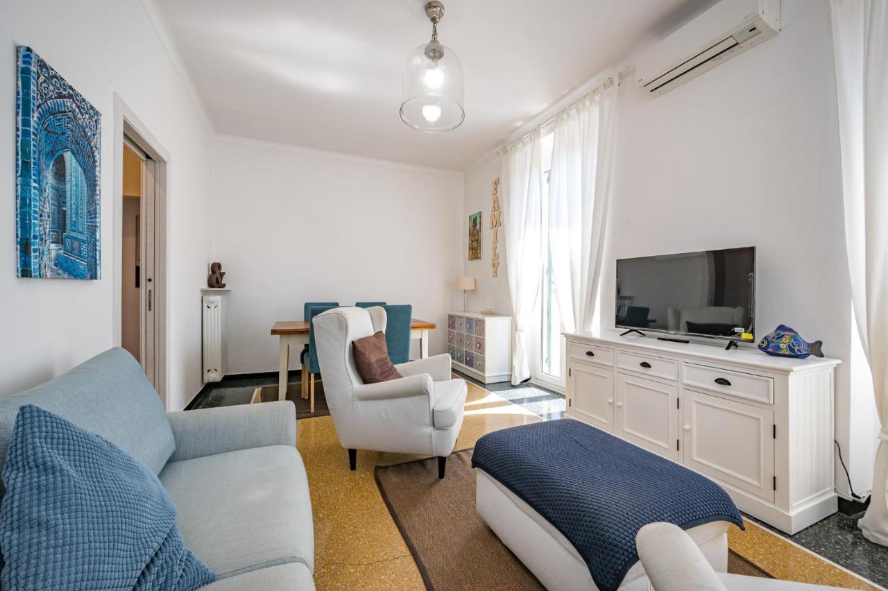 Ferienwohnung Joivy Penthouse Flat With Terrace Genua Exterior foto