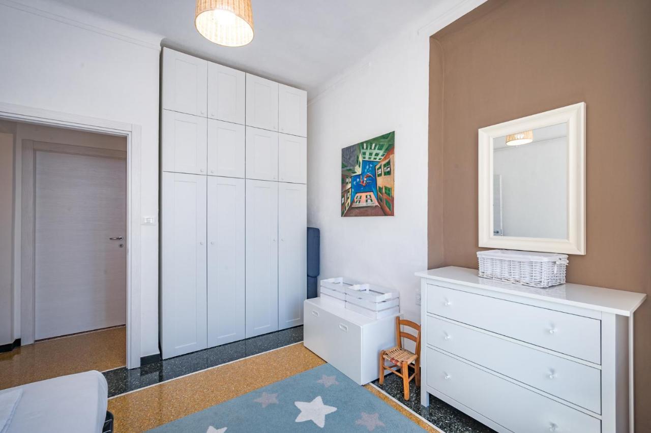 Ferienwohnung Joivy Penthouse Flat With Terrace Genua Exterior foto