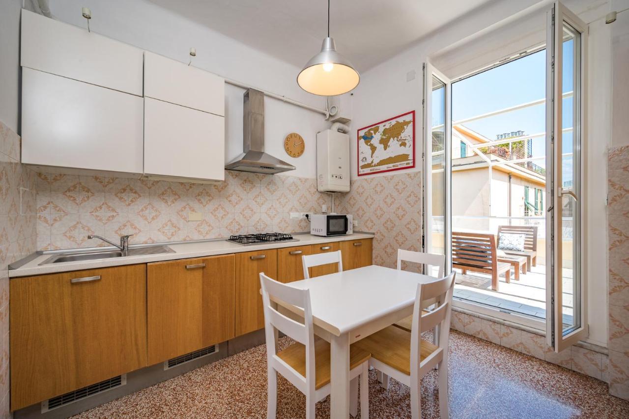 Ferienwohnung Joivy Penthouse Flat With Terrace Genua Exterior foto