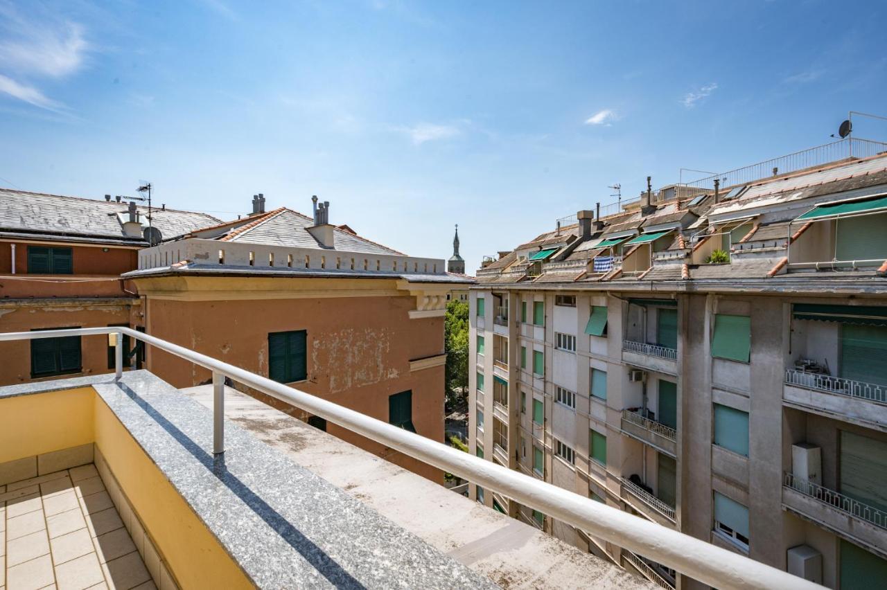 Ferienwohnung Joivy Penthouse Flat With Terrace Genua Exterior foto