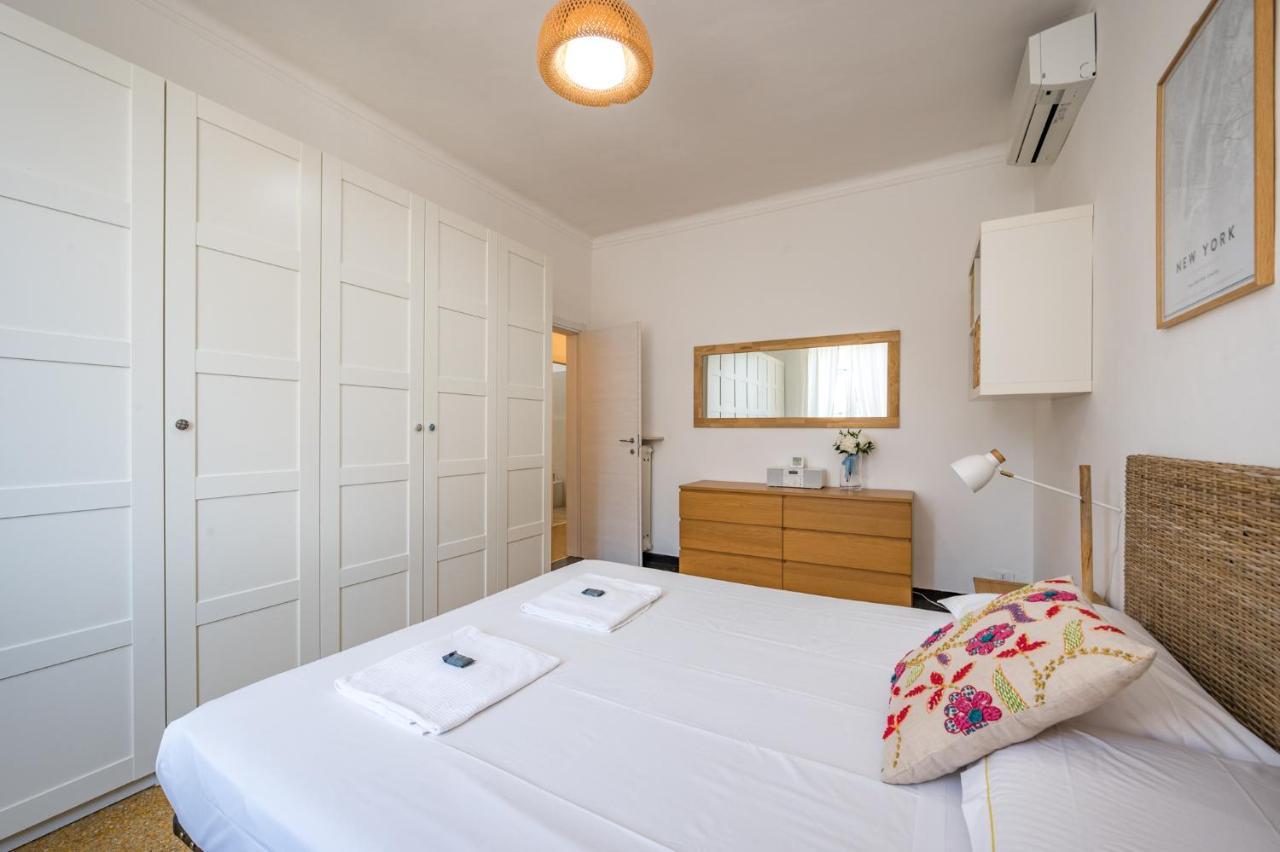 Ferienwohnung Joivy Penthouse Flat With Terrace Genua Exterior foto