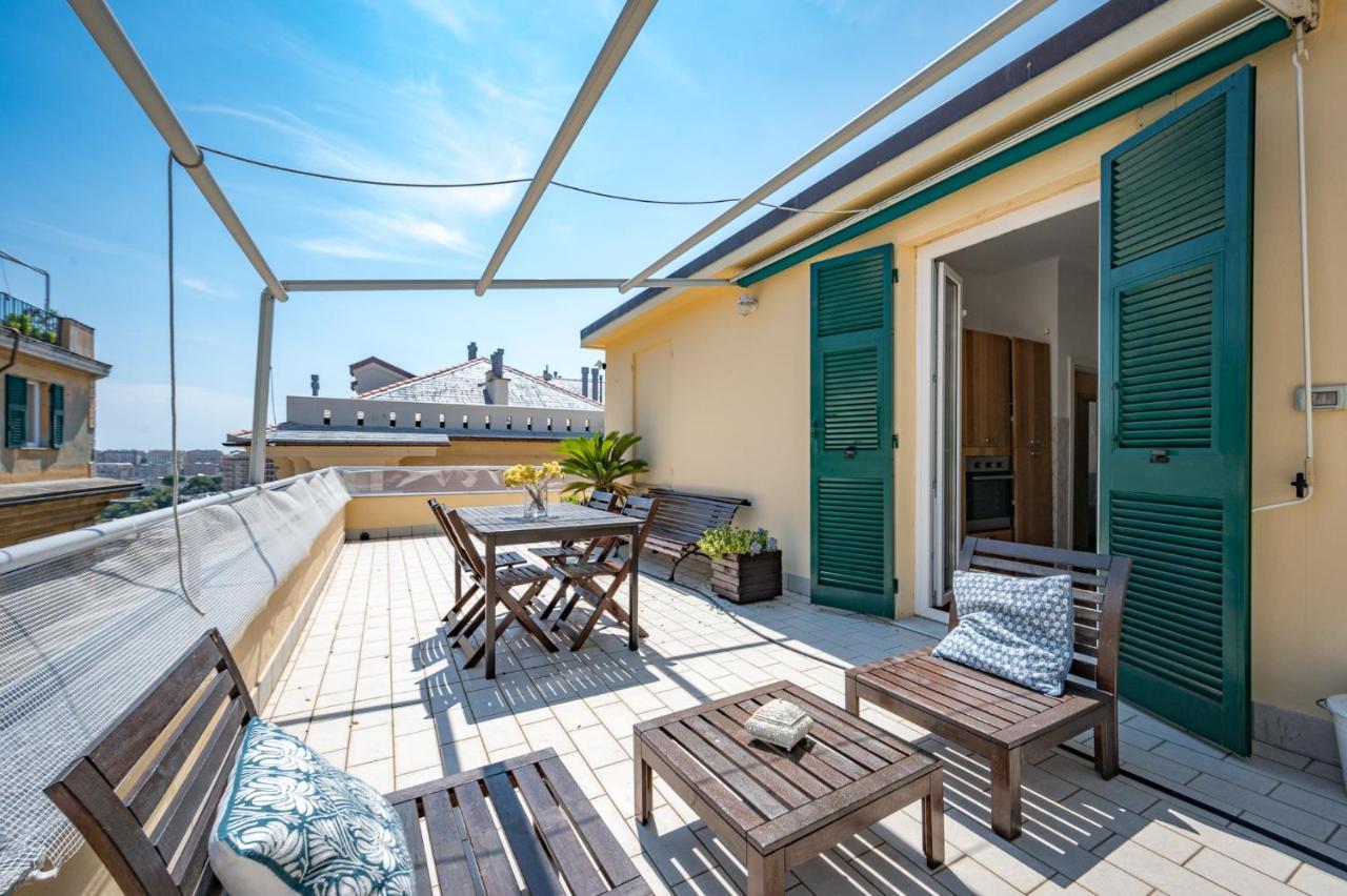 Ferienwohnung Joivy Penthouse Flat With Terrace Genua Exterior foto